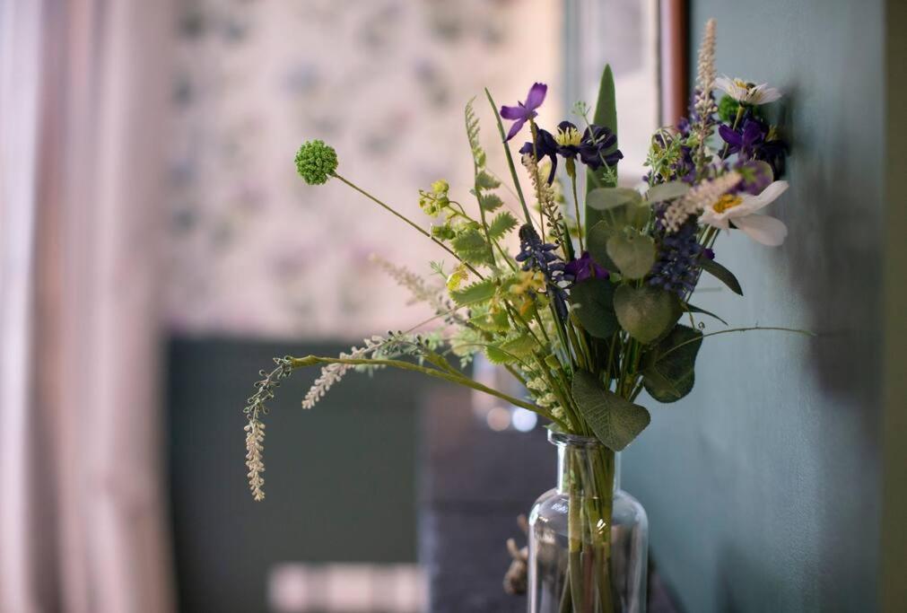 Villa Calm Scottish Country Escape With Hot Tub Sleeps 6 à Inverness Extérieur photo